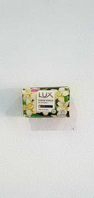 JABON LUX FLOR DE VAINILLA ( AMARILLO )  X 125 G